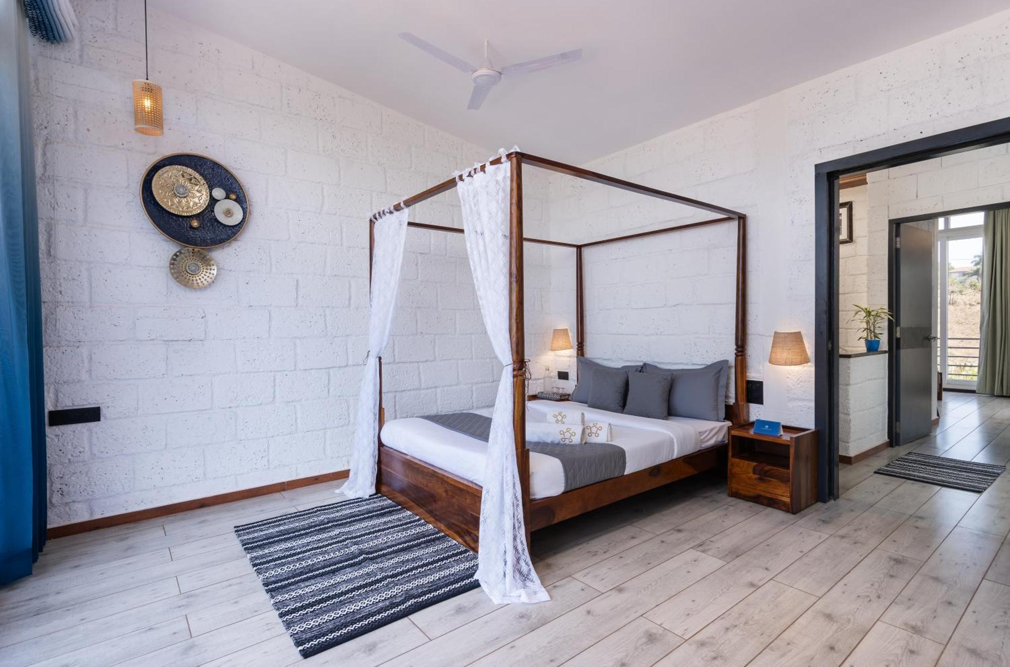 Saffronstays Calvin - 3 Bedroom Pool Villa In Lonavala Exterior photo